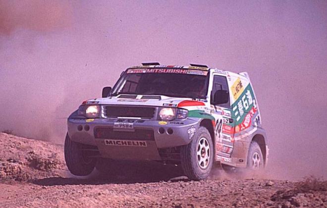Pajero Dakar rally 3 evolution.jpeg