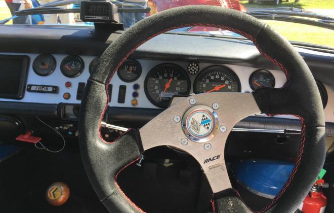Renualt R8 1968 Steering wheel and dashboard.jpg