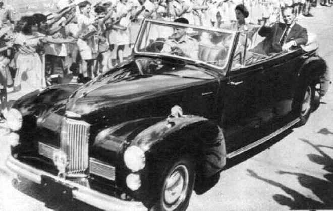 Royal Tour 1952 Humber Pullman Cabriolet.jpg