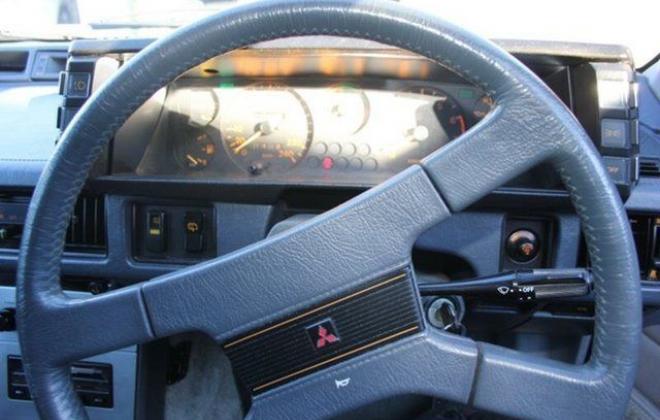 Starion 1982 GSR Turbo interior leather (9).JPG