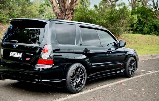 Subaru Forester STI 2006 black Australia (2).jpg