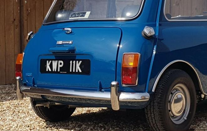 Teal Blue MK3 Mini Cooper S 1971 for sale UK 2022 (3).jpg