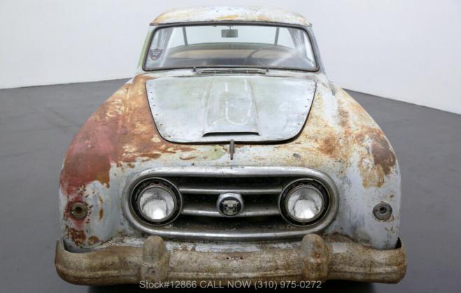 Unrestored 1955 Nash Healey silver USA (1).jpg