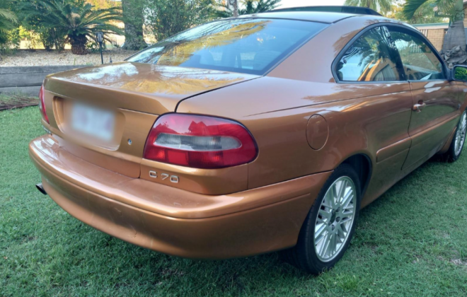 Volvo C70 coupe Australia Gold 2024 (9).png