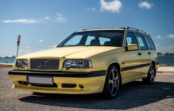 Volvo T5-R yellpw 5 speed for sale USA (4).png