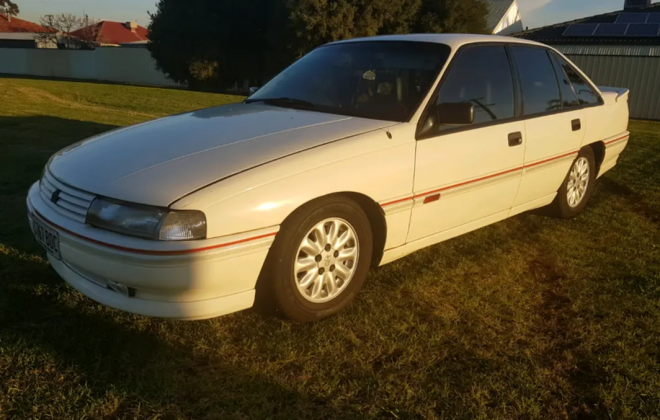White 1990 Holden COmmodore VN SS for sale 2018 (2).png