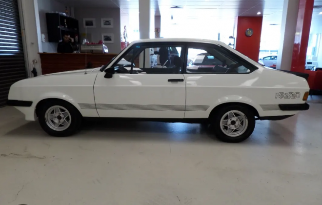 White Ford Escort RS2000 MK2 MKII Coupe 1980 Australian image (7).png