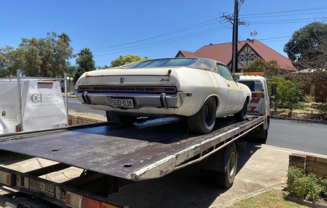 White Ford Landau Australia images barnfind unrestored (7).jpg