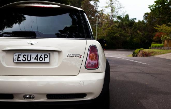 White JCW R53 Mini Cooper S 2004 (8).jpg