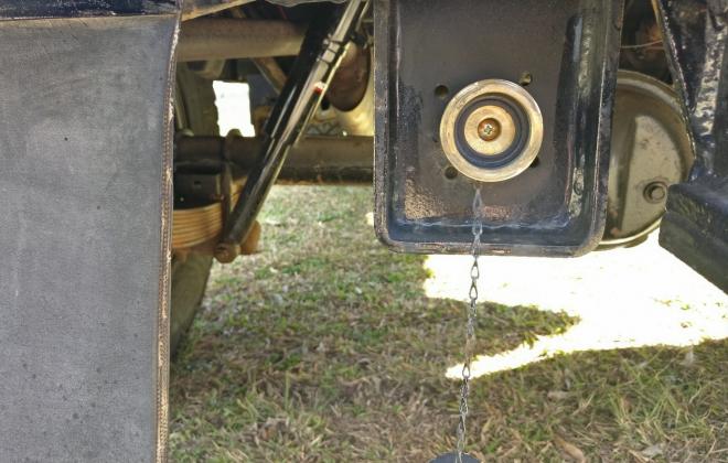 1977 FJ40 rear towbar and gas shocks images for sale (2).jpg