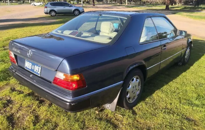 Australia - for sale - Mercedes C124 Coupe 320CE 6 cylinder coupe (7).png