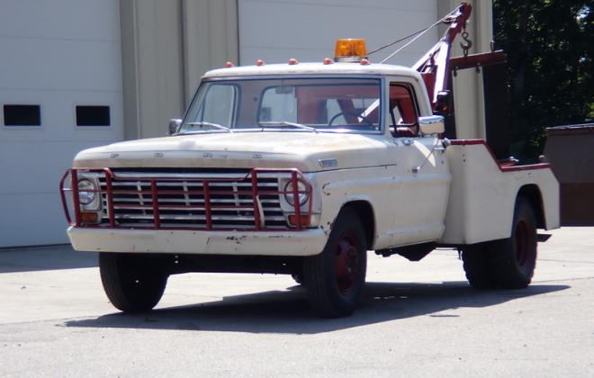 For sale - 1967 Ford F350 tow truck conneticut USA  (1).jpg