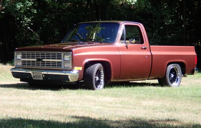 For sale 1984 Chevy C-10 Shortbed Custom pickup USA CT (2).jpg
