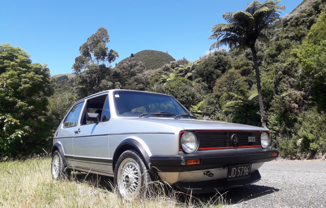 For sale right hand drive Goild GTi MK1 1980 silver (12).png