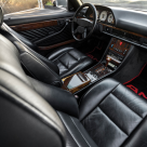 Mercedes 560 SEC 6.0 AMG Widebody Silver interior 2.png