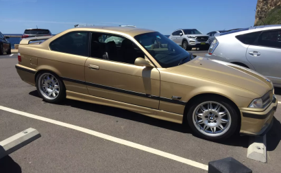1 1996 BMW E36 M3 Gold paint (1).png