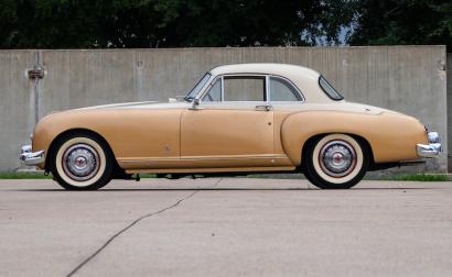 1953 Nash Healey Le Mans Coupe white on Gold paint images (2).jpg