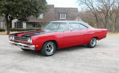 1969 Plymouth Road Runner 2.jpg