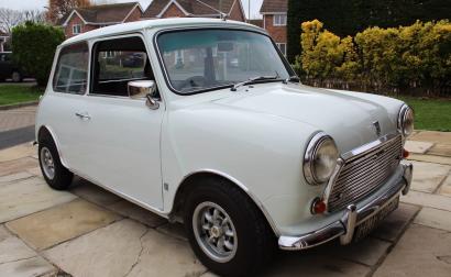 1971 Mini Cooper S MKIII white paint images for sale (2).jpg