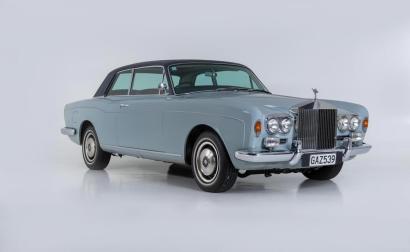 1973 Rolls Royce Corniche Blue New Zealand images (1).jpg