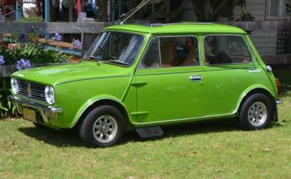 1977 Leyland Mini S Sunshine Jade Green Car 2 Images (1).jpg