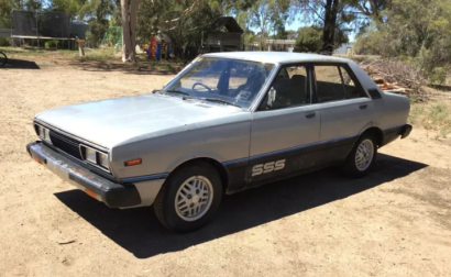 1981 Silver Datsun Stanza SSS Sedan Australia (1).png