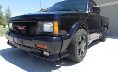 1991 GMC Syclone Pickup black images rare original classic (1).jpg