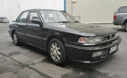 1991 Mitsubishi Galant VR-4 sedan black images 2019 (1).jpg