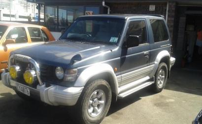 1992 SWB short wheel base Pajero NJ 2.5 Turbo Diesel blue on silver images (1).jpg