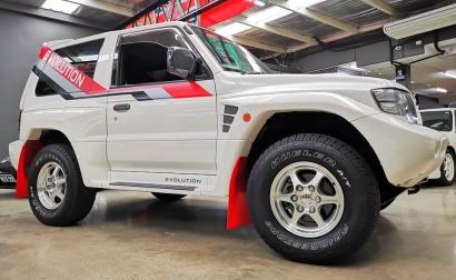 1998 Pajero Mitsubishi Evolution White images import Australia (1).jpg