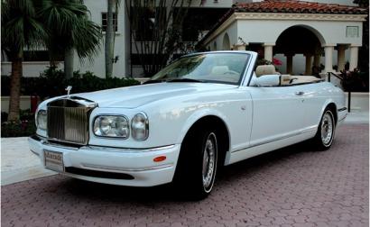2000 Rolls Royce Corniche Convertible Arctica white (1).jpg