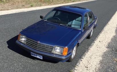 Holden Commodore VB SR:L.jpg