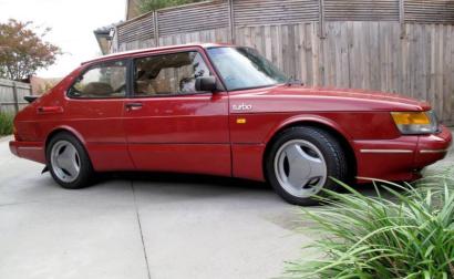 Saab 900 Aero Turbo S Red paint Australia Combi Coupe 1988 (10).JPG