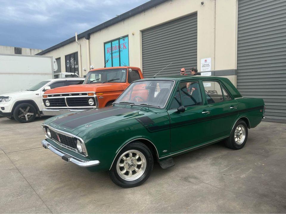 1969 Ford Cortina GT Sedan Australia (1).jpg