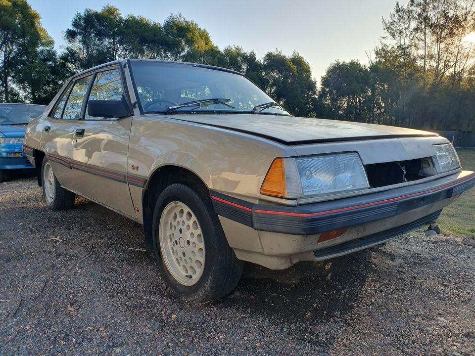 1984 Sigma GSR Gold sedan classic (4).jpg