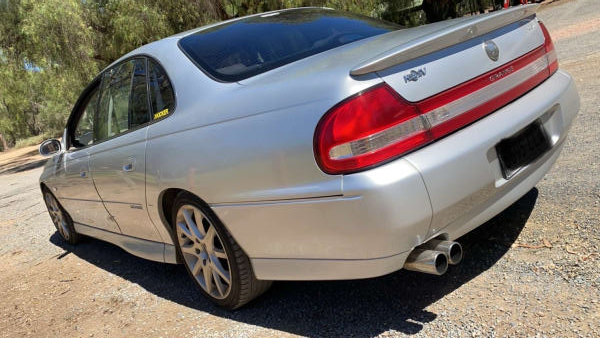 2000 HSV Grange VT silver (4).png
